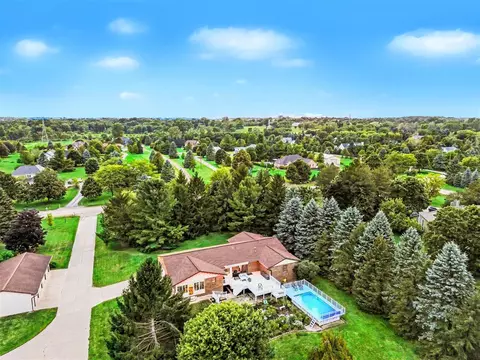 View/Area - 7373 Dell, Saline, MI 48176 photo 2 of 5