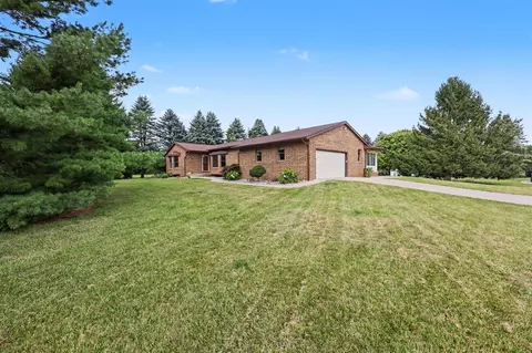 Exterior - 7373 Dell, Saline, MI 48176 photo 24 of 26