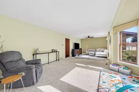 Living - 7373 Dell, Saline, MI 48176 photo 3 of 3