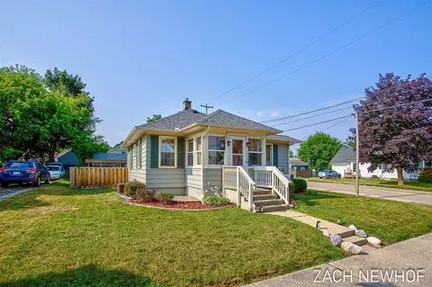 1000 Oaklawn, Grand Rapids, MI 49505