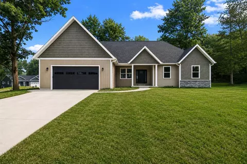 64 Arapaho, Coldwater, MI 49036