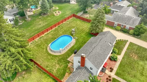 View/Area - 1058 Orchard, Adrian, MI 49221 photo 3 of 10