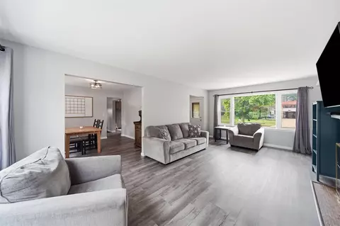 Living - 1058 Orchard, Adrian, MI 49221 photo 3 of 4