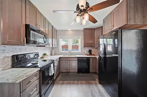 Kitchen - 1058 Orchard, Adrian, MI 49221 photo 2 of 3