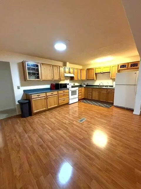 Kitchen - 4084 Hartman, Sodus, MI 49126 photo 1 of 4