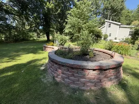 Exterior - 4084 Hartman, Sodus, MI 49126 photo 17 of 30