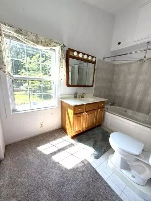 Bath - 4084 Hartman, Sodus, MI 49126 photo 1 of 3