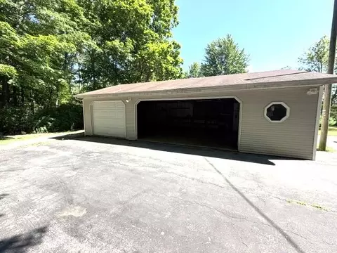 Exterior - 4084 Hartman, Sodus, MI 49126 photo 12 of 30