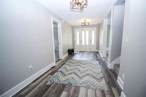 Entry Way - 422 Maple, Three Rivers, MI 49093 photo 4 of 4