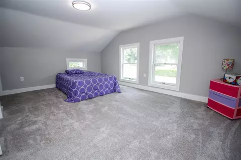 Bedroom - 422 Maple, Three Rivers, MI 49093 photo 6 of 8