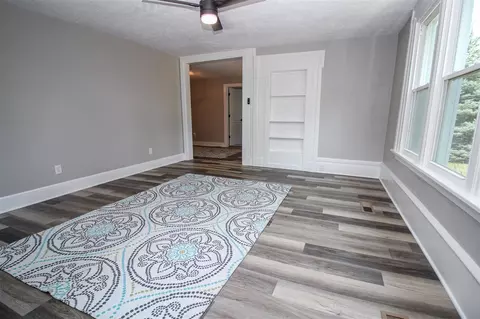 Living - 422 Maple, Three Rivers, MI 49093 photo 4 of 4