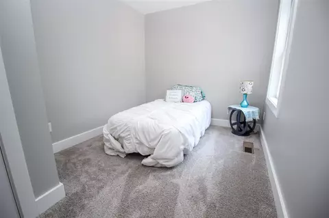 Bedroom - 422 Maple, Three Rivers, MI 49093 photo 5 of 8