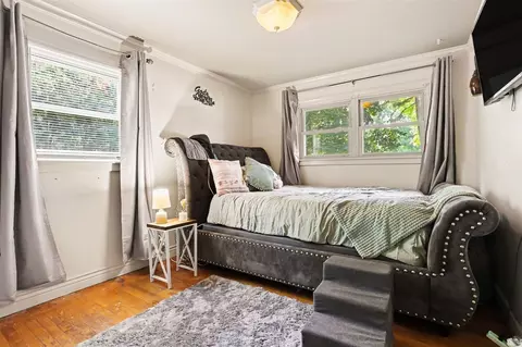 Bedroom - 507 Floral, Belding, MI 48809 photo 1 of 3