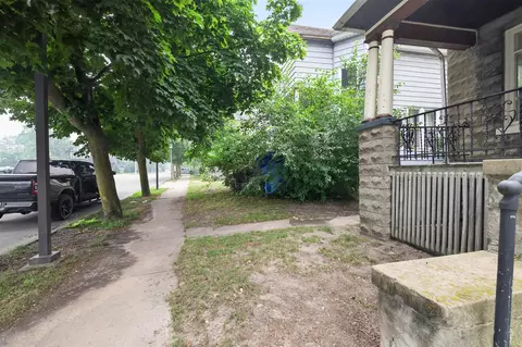 909 N Johnson, Bay City, MI 48708