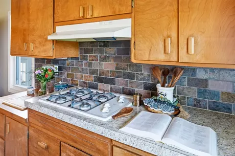 Kitchen - 7760 Willow, Clinton, MI 49236 photo 3 of 7
