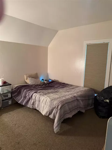Bedroom - 1004 S Jackson, Jackson, MI 49203 photo 3 of 4