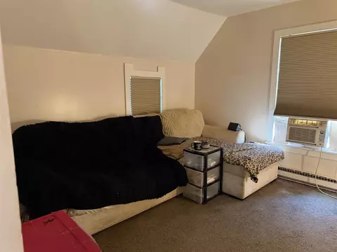 Bedroom - 1004 S Jackson, Jackson, MI 49203 photo 4 of 4
