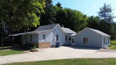627 S Ensley, Howard City, MI 49329