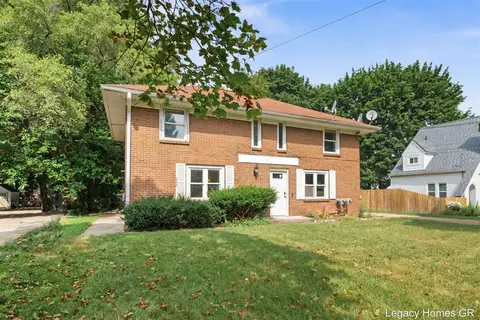 Exterior - 224-226 Maple, Parchment, MI 49004 photo 7 of 7