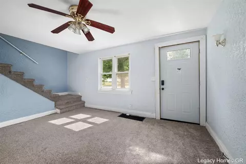 Living - 224-226 Maple, Parchment, MI 49004 photo 1 of 3