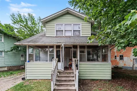 1701 Lay, Kalamazoo, MI 49001