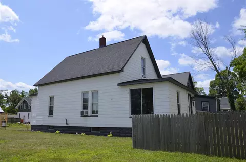 Exterior - 332 E Michigan, Three Rivers, MI 49093 photo 5 of 8