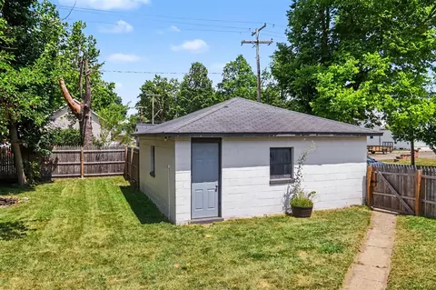 Exterior - 332 E Michigan, Three Rivers, MI 49093 photo 8 of 8