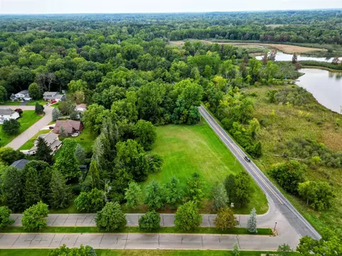 5000 S Jackson, Jackson, MI 49201 photo 2