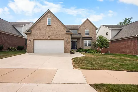 2608 Nadia, Ann Arbor, MI 48105