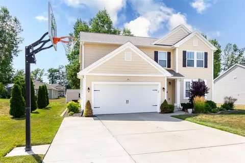 635 Rockway, Linden, MI 48451