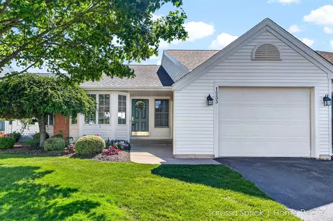 1533 Castlemaine, Zeeland, MI 49464