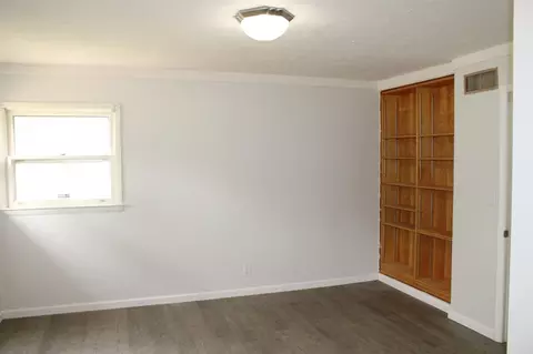 Bedroom - 3027 Tulsa, Jackson, MI 49203 photo 3 of 9