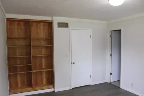 Bedroom - 3027 Tulsa, Jackson, MI 49203 photo 5 of 9
