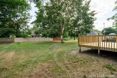 131 Washington, Sunfield, MI 48890 photo 39