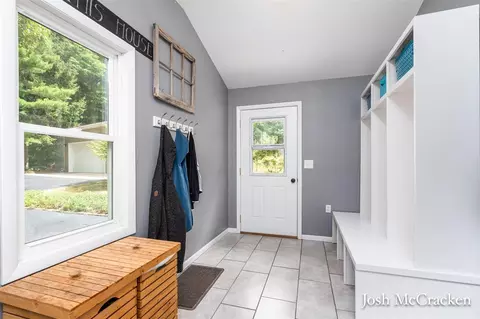 Entry Way - 9665 Black Oak, Lowell, MI 49331 photo 2 of 2