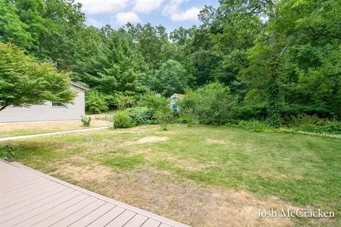 Exterior - 9665 Black Oak, Lowell, MI 49331 photo 4 of 10