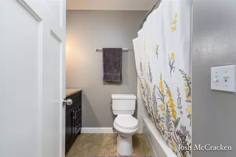 Bath - 9665 Black Oak, Lowell, MI 49331 photo 1 of 3