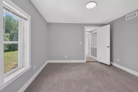 Bedroom - 1227 Wayne, Jackson, MI 49202 photo 7 of 7