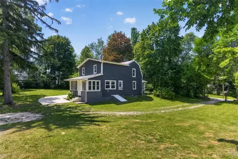 Exterior - 1227 Wayne, Jackson, MI 49202 photo 11 of 18