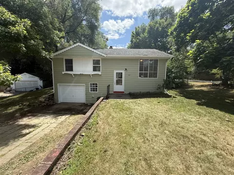 202 Viking, Battle Creek, MI 49017