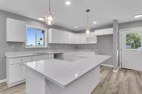 Kitchen - 751 Tomlinson, Jackson, MI 49203 photo 1 of 2