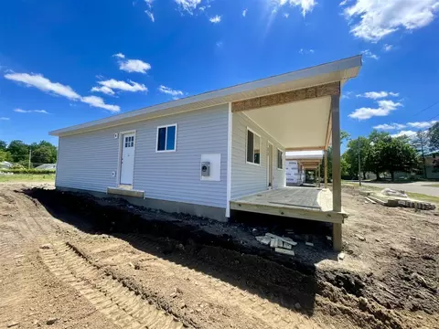 Exterior - 751 Tomlinson, Jackson, MI 49203 photo 1 of 3