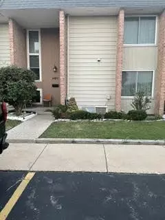 1477 N Saxony, Grand Rapids, MI 49508