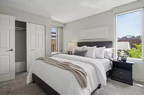 555 E William #2I, Ann Arbor, MI 48104