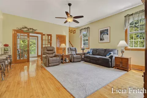 Living - 6421 Durham, Whitehall, MI 49461 photo 1 of 1