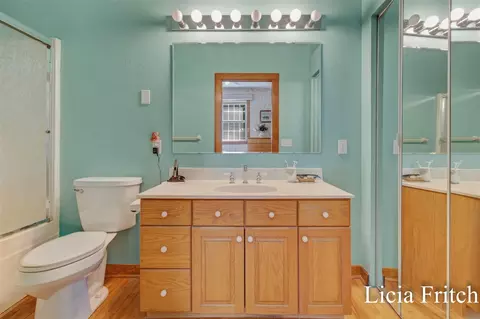 Bath - 6421 Durham, Whitehall, MI 49461 photo 2 of 6