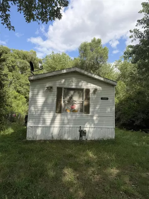 3547 Sechler, Jackson, MI 49201