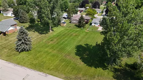 Browning, Manistee, MI 49660 photo 5