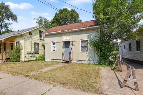 186 E Isabella, Muskegon, MI 49442