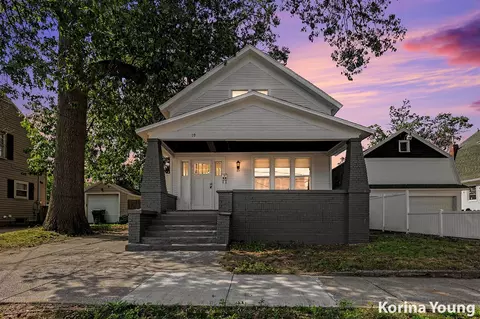 19 Irwin, Muskegon, MI 49442